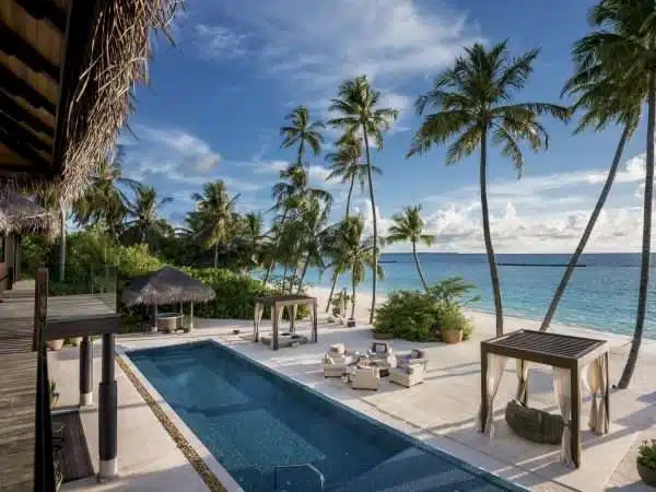 Velaa_Private_Island_Private_Residence-600x450