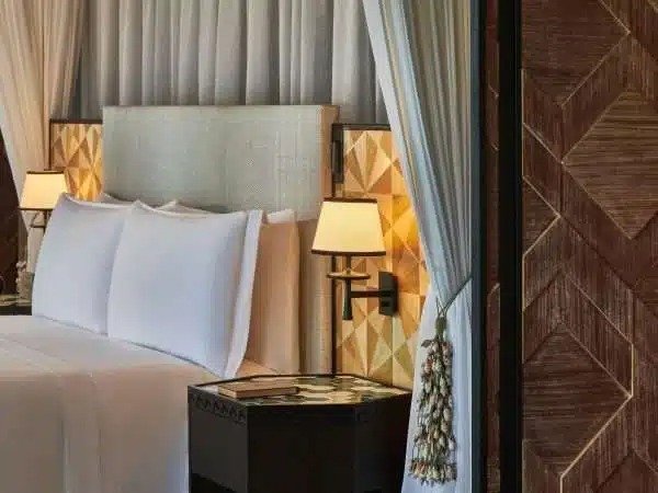 imgi_5_Hawksbill-Pool-Villa_1-600x450