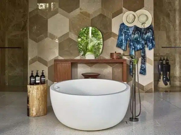 imgi_6_Kingfish-Pool-Villa-600x450