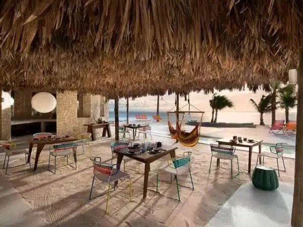 imgi_9_Miavana-Piazza-36-600x450